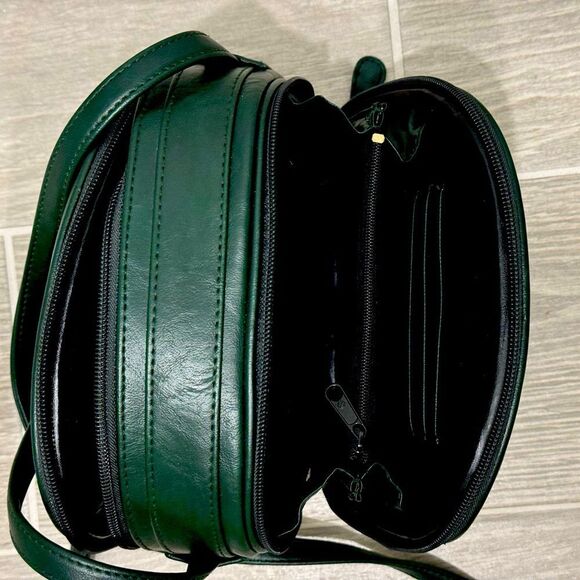 Green Crossbody Bag - Picture 4 of 5